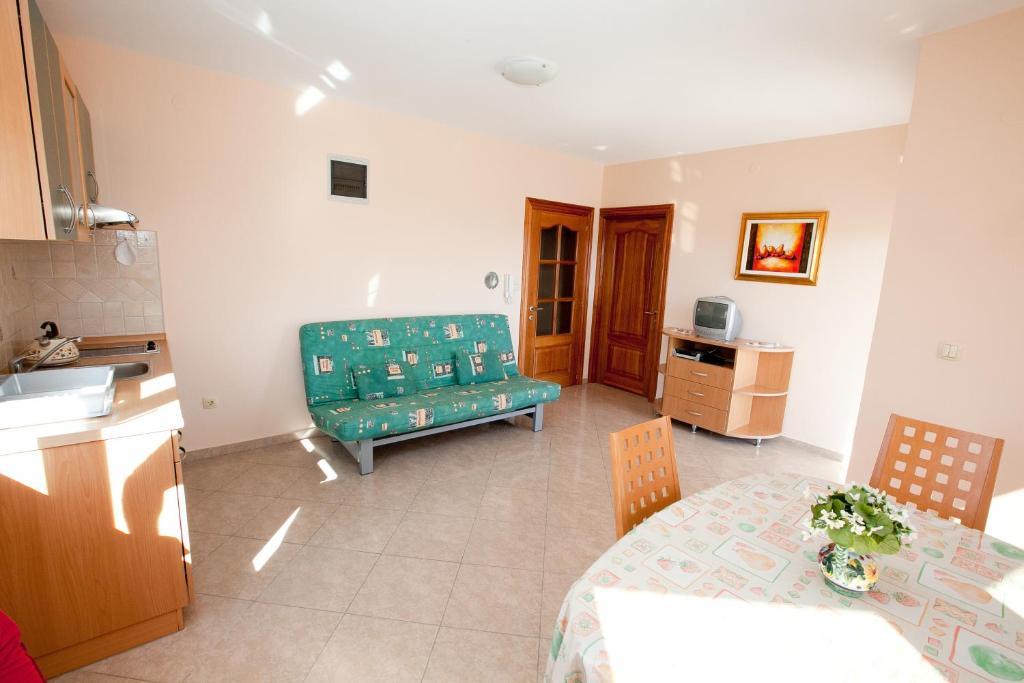 Apartments Petani Kožino Quarto foto